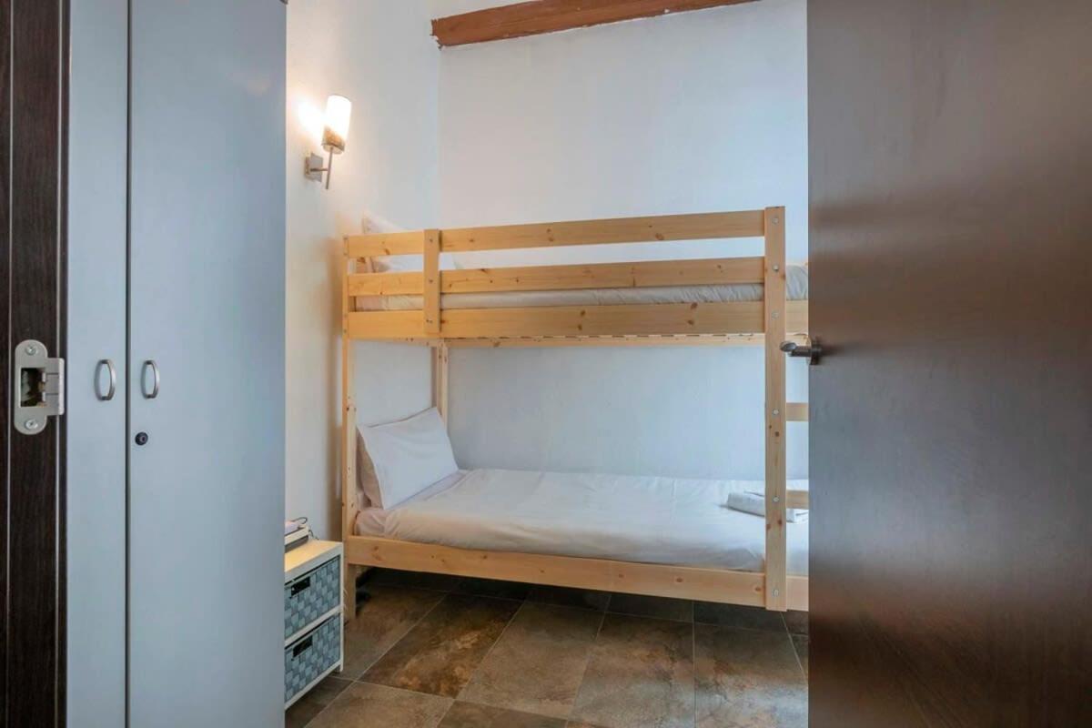 Apartament 3bd With Private Terrace Right By Sagrada Familia *